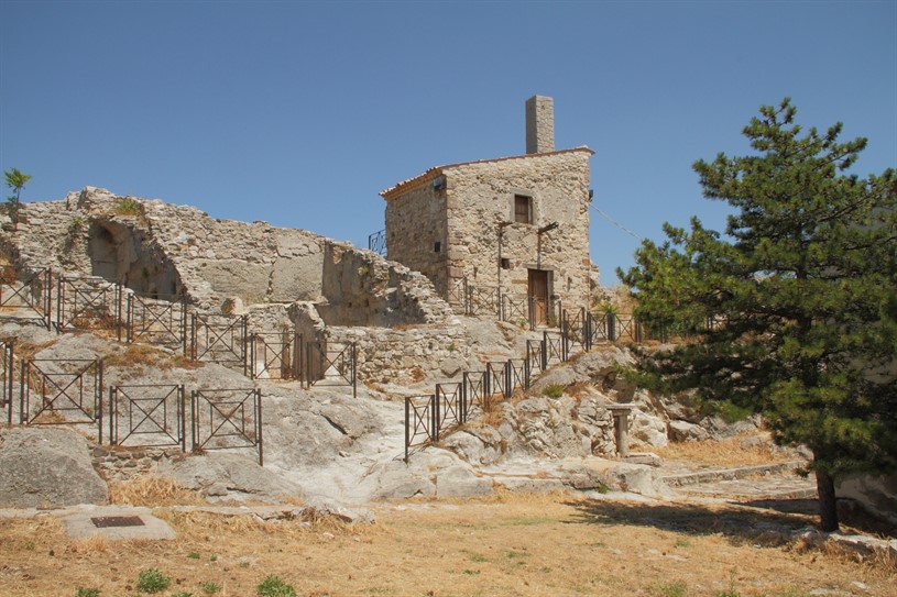 Borgo antico e Museo del Gesso