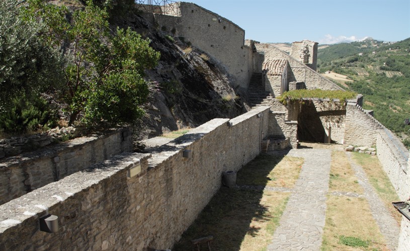 Castello Medievale di Roccascalegna