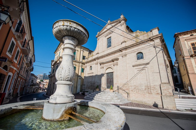 Chiesa Maria Santissima di Loreto Torino Di Sangro