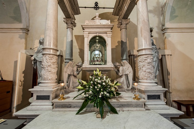 Santuario del Miracolo Eucaristico -  Chiesa di San Francesco Lanciano