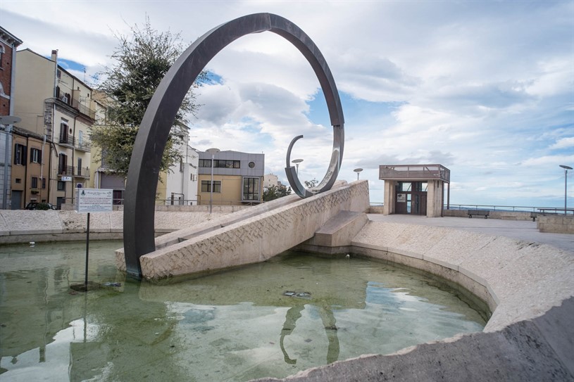 Fontana Giò Pomodoro Atessa